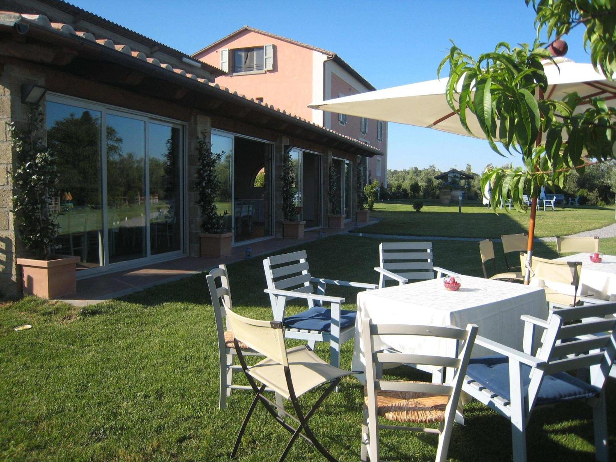 Agriturismo Casale Bonaparte Cellere Экстерьер фото