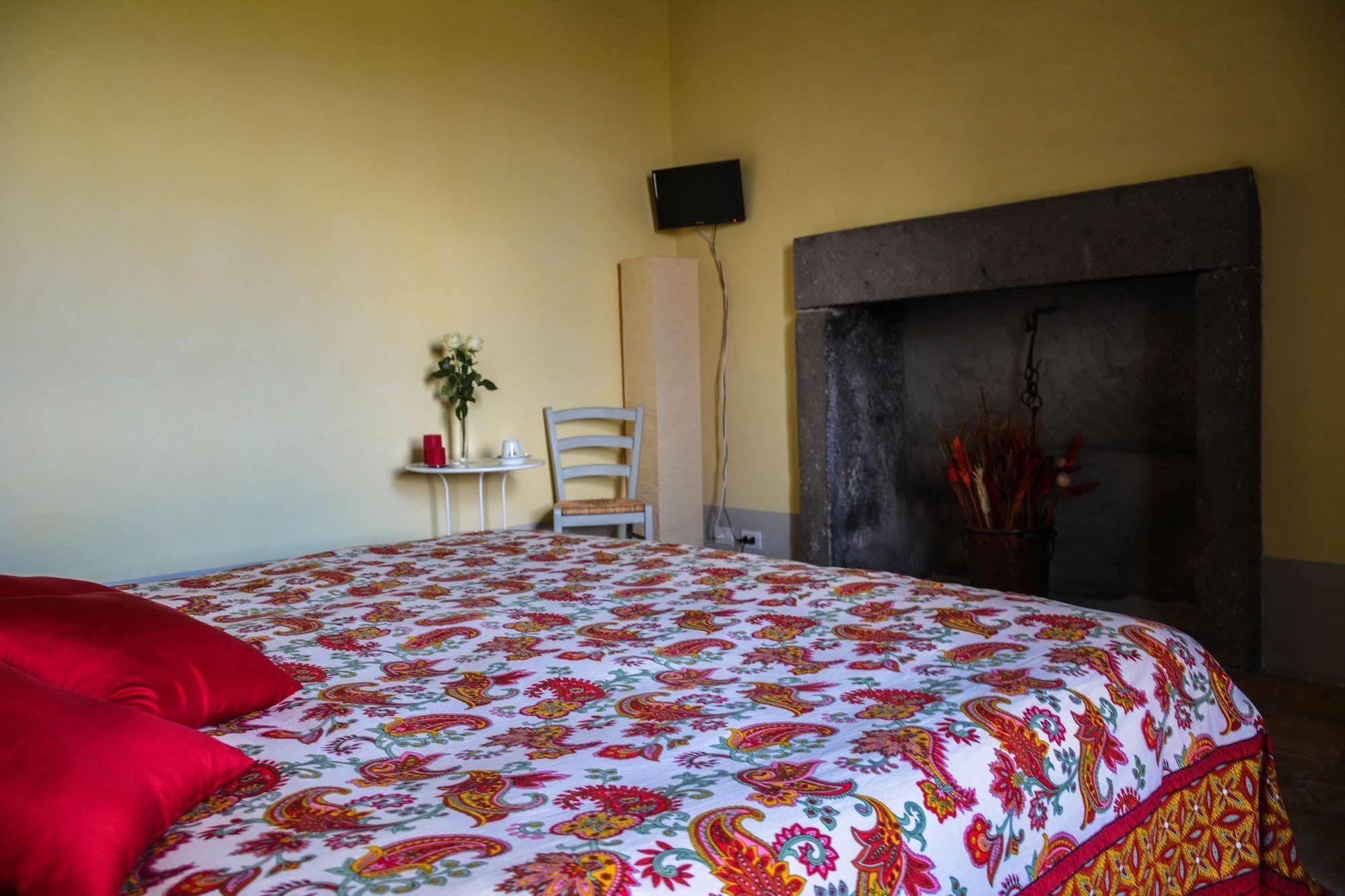 Agriturismo Casale Bonaparte Cellere Экстерьер фото